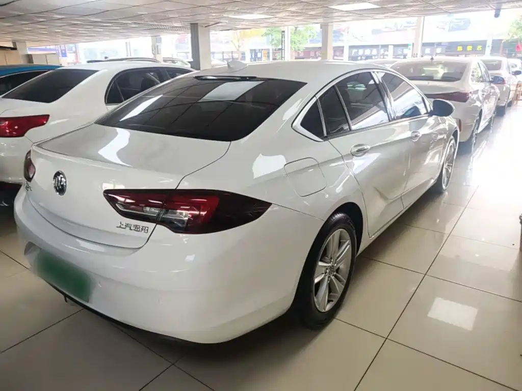 Buick Regal — фото 6
