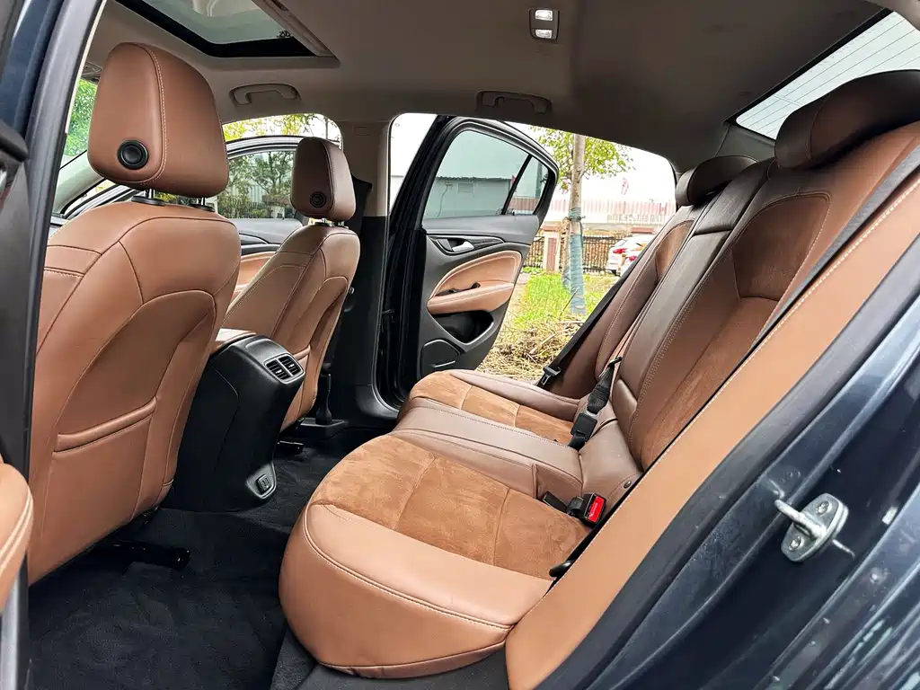 Buick Regal — фото 5