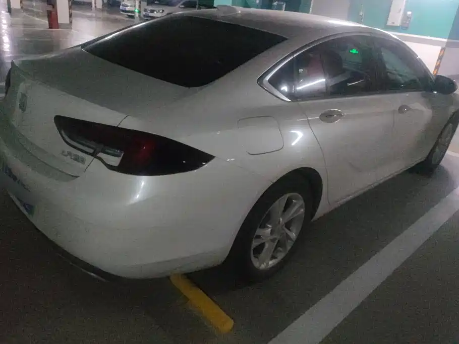 Buick Regal — фото 3