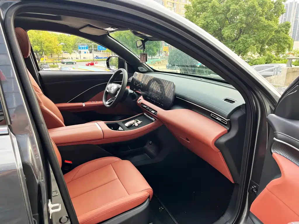 Changan CS55PLUS — фото 10