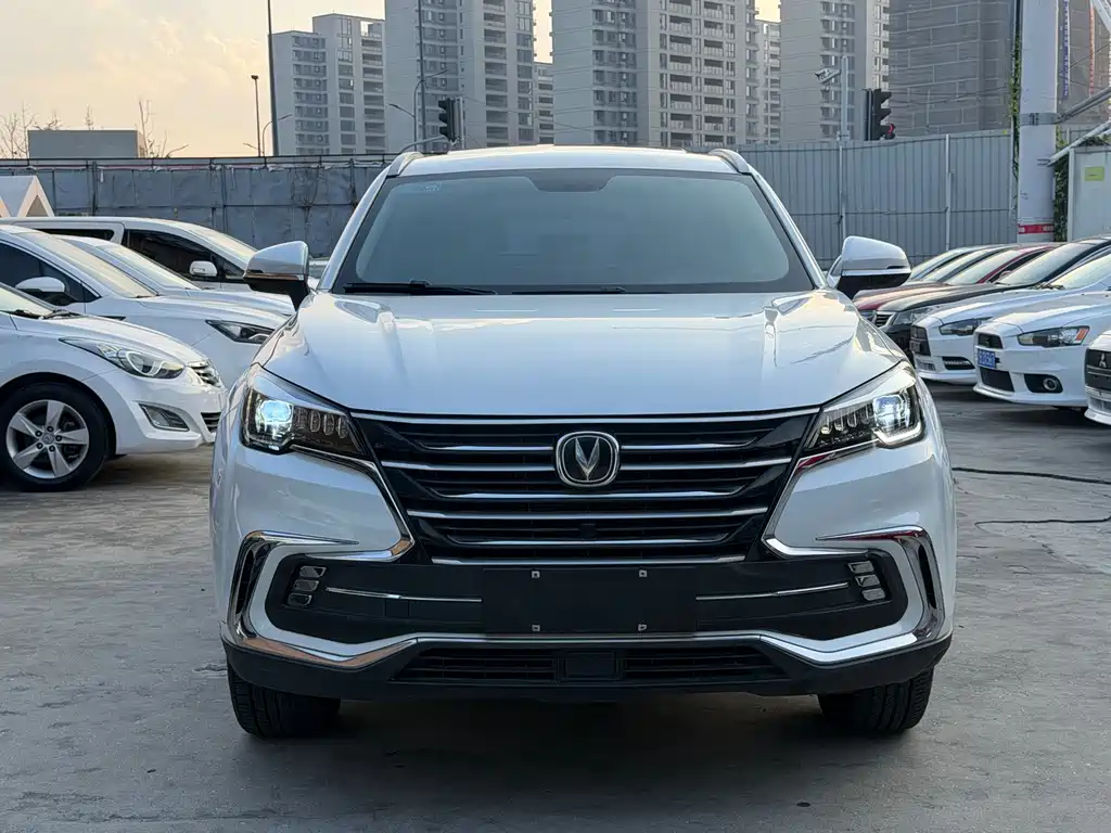 Changan CS85 COUPE — фото 2
