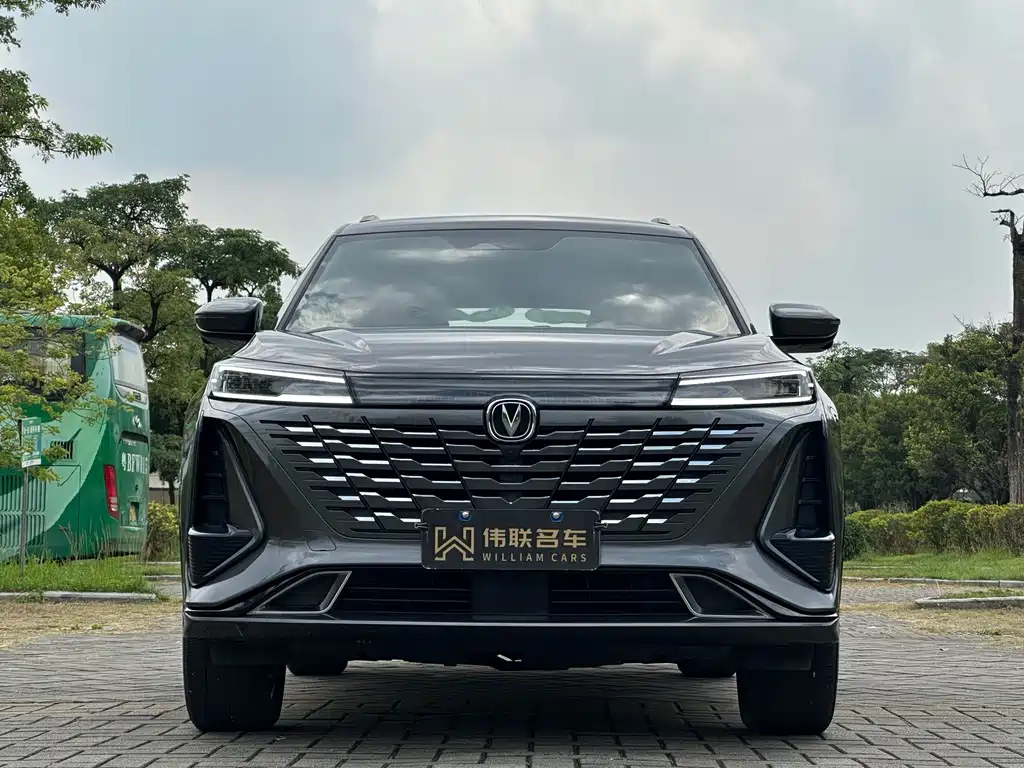Changan CS75 PLUS — фото 2
