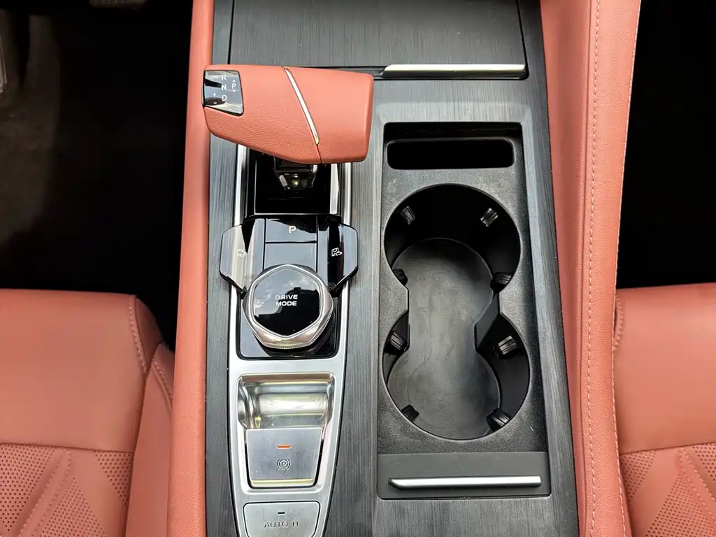 Changan CS75 PLUS — фото 13