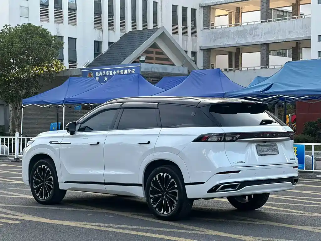 Chery Tiggo 9 — фото 7