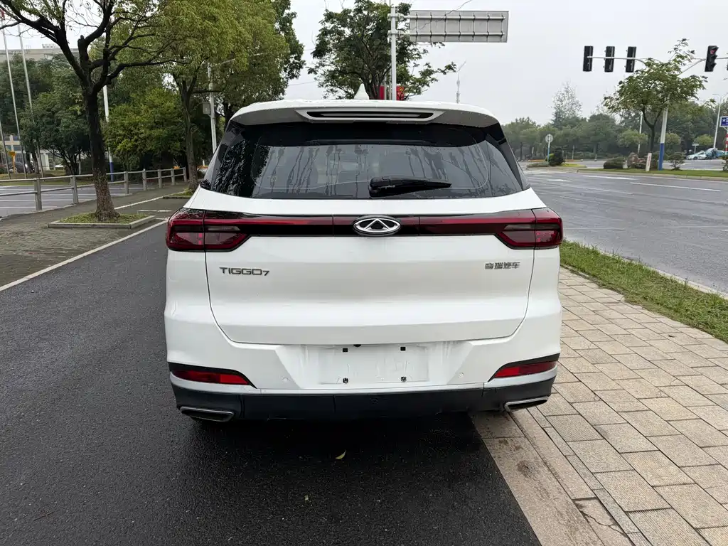Chery Tiggo 7 — фото 6