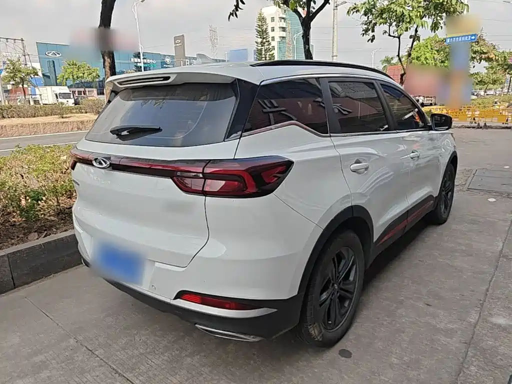 Chery Tiggo 7 — фото 6