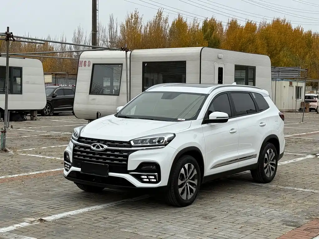 Chery Tiggo 8 — фото 3