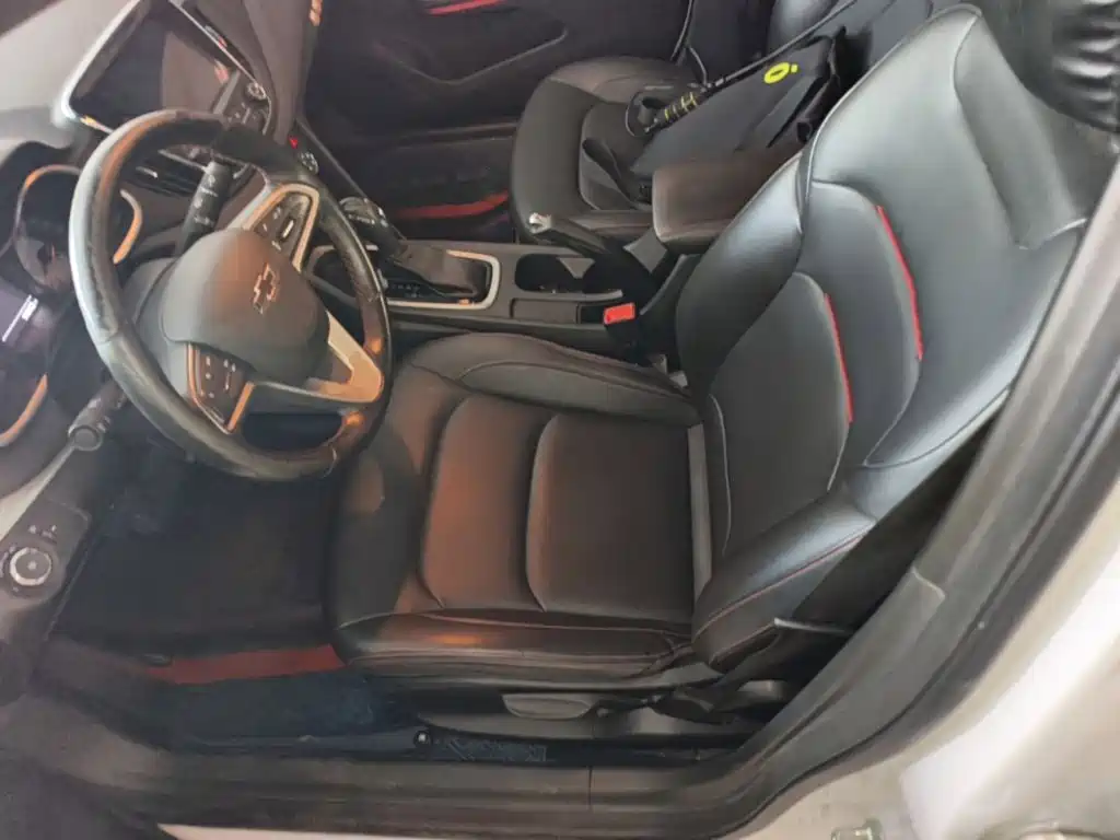 Chevrolet Monza — фото 14