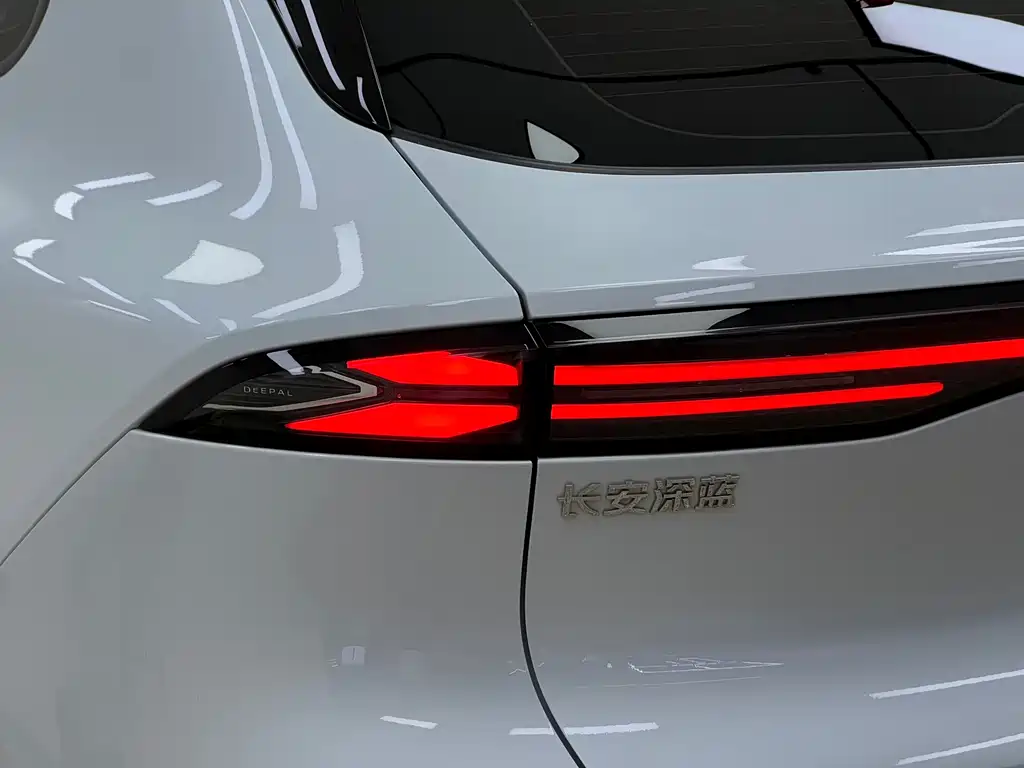 Deepal Deepal S05 — фото 9