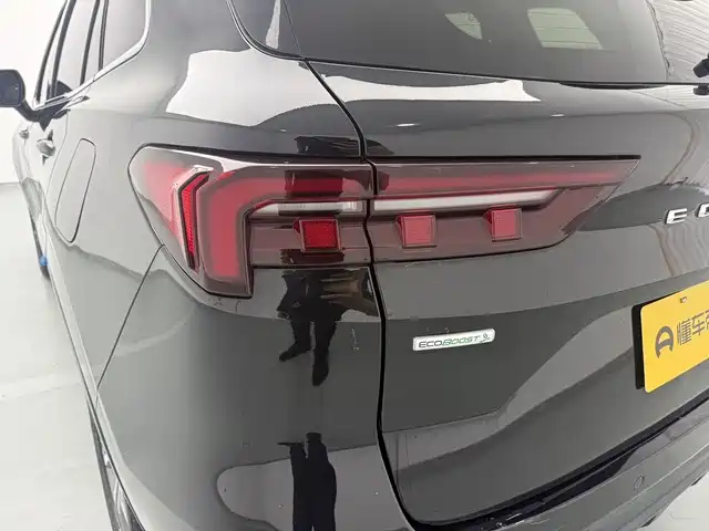 Ford Equator Sport — фото 17