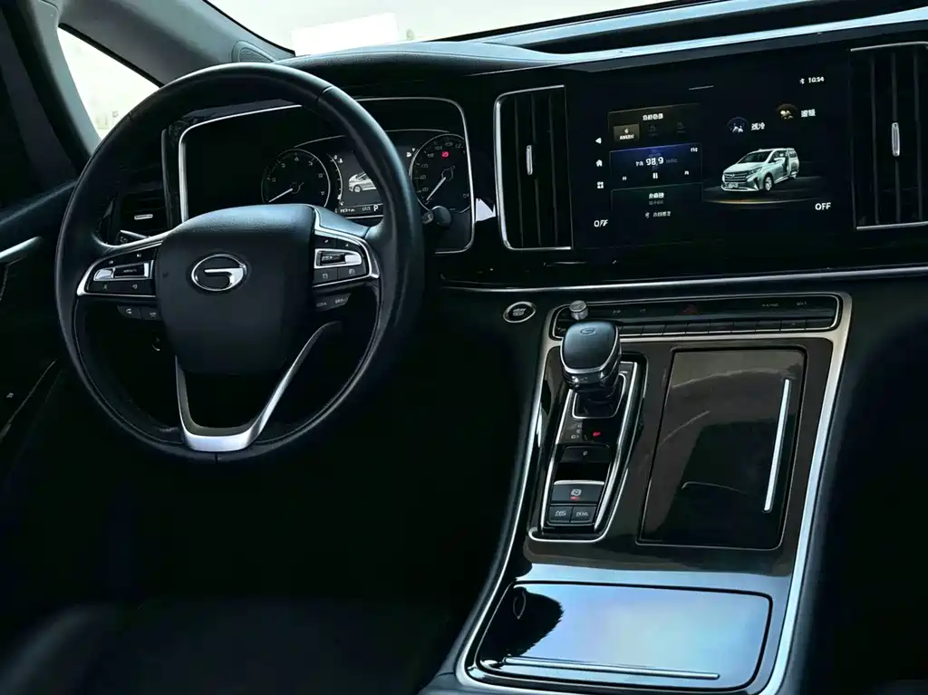 GAC Motor Trumpchi M8 — фото 4