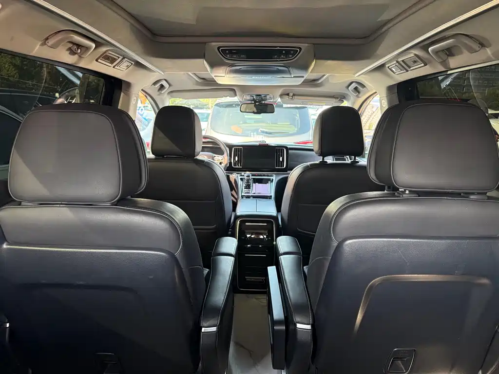 GAC Motor Trumpchi M8 — фото 14