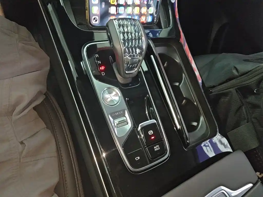 GAC Motor Trumpchi M8 — фото 13