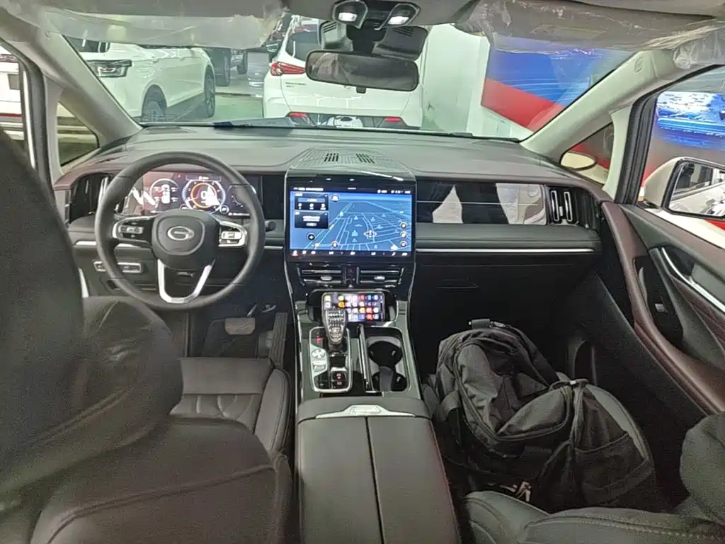 GAC Motor Trumpchi M8 — фото 9