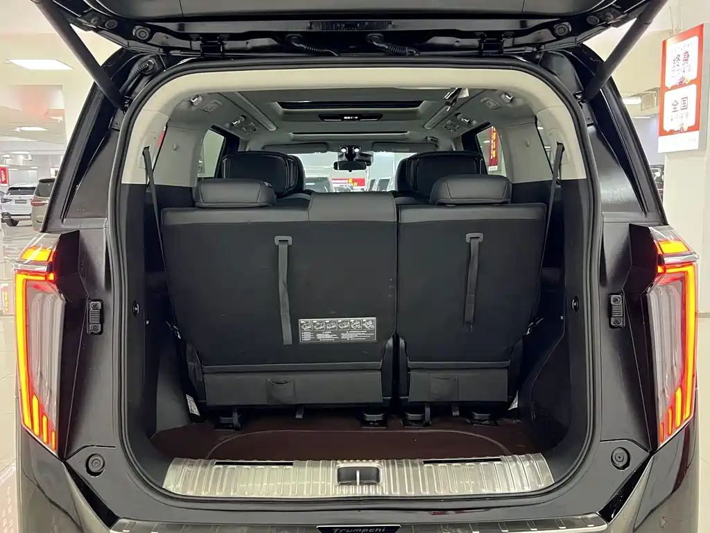 GAC Motor Trumpchi M8 — фото 13