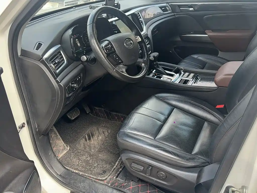 GAC Motor Trumpchi GS7 — фото 15