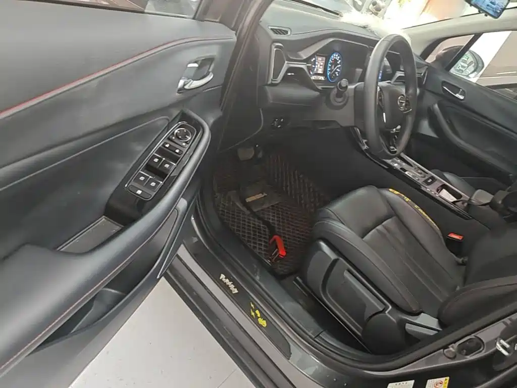 GAC Motor Trumpchi GS4 — фото 15