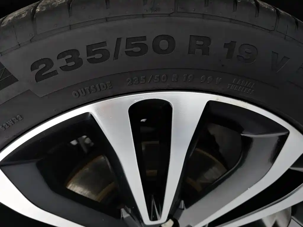 GAC Motor Trumpchi GS5 — фото 24