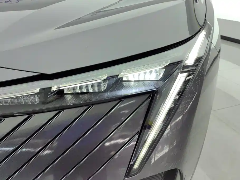 GAC Motor Shadow Cool — фото 5