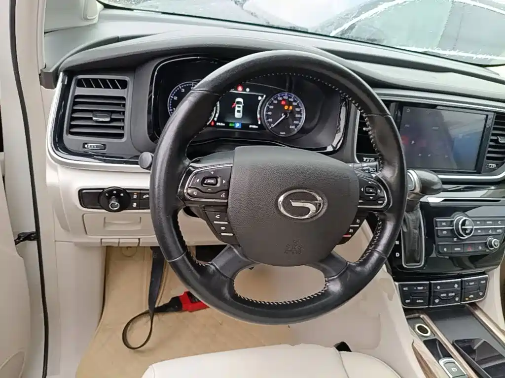 GAC Motor Trumpchi M8 — фото 10