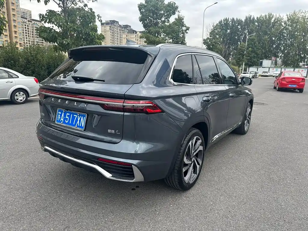 Geely Xingyue L — фото 11