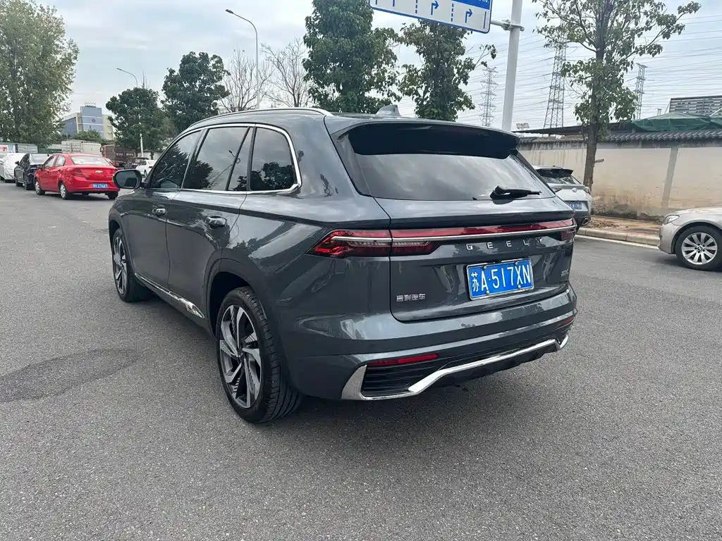 Geely Xingyue L — фото 13