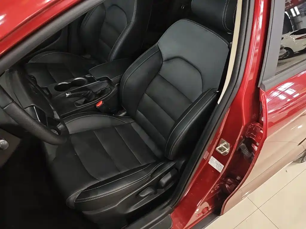 Geely Vision S1 — фото 14