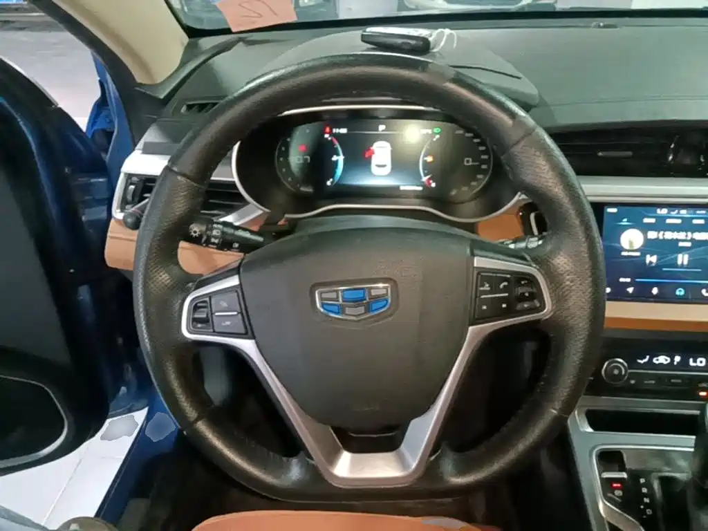 Geely Vision S1 — фото 10
