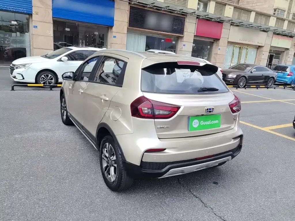 Geely Vision X3 — фото 4