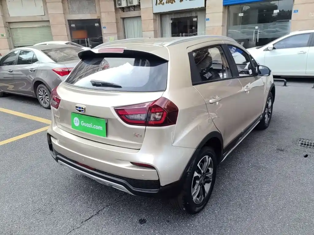 Geely Vision X3 — фото 6