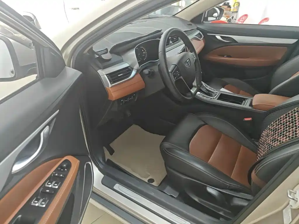 Geely Vision S1 — фото 15