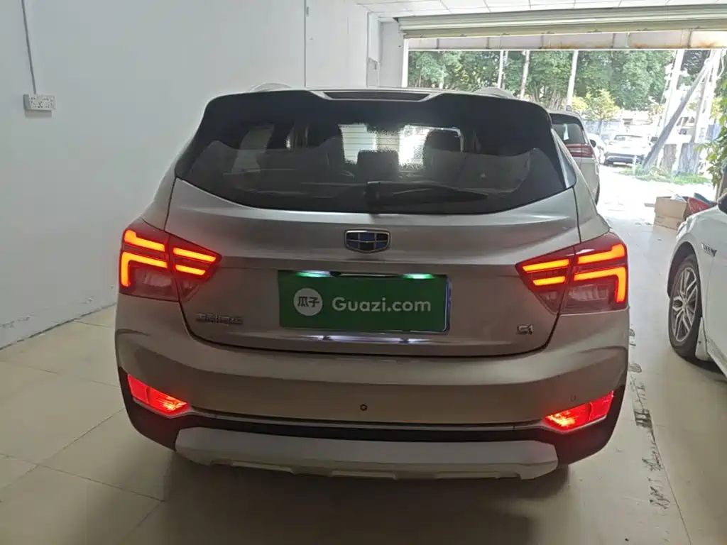 Geely Vision S1 — фото 5