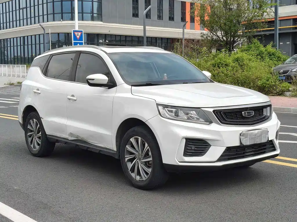 Geely Vision X6 — фото 3