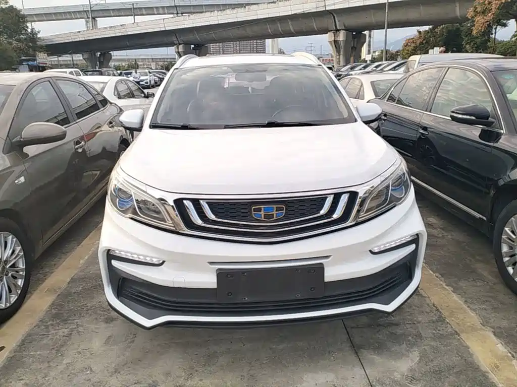 Geely Vision X3 — фото 2
