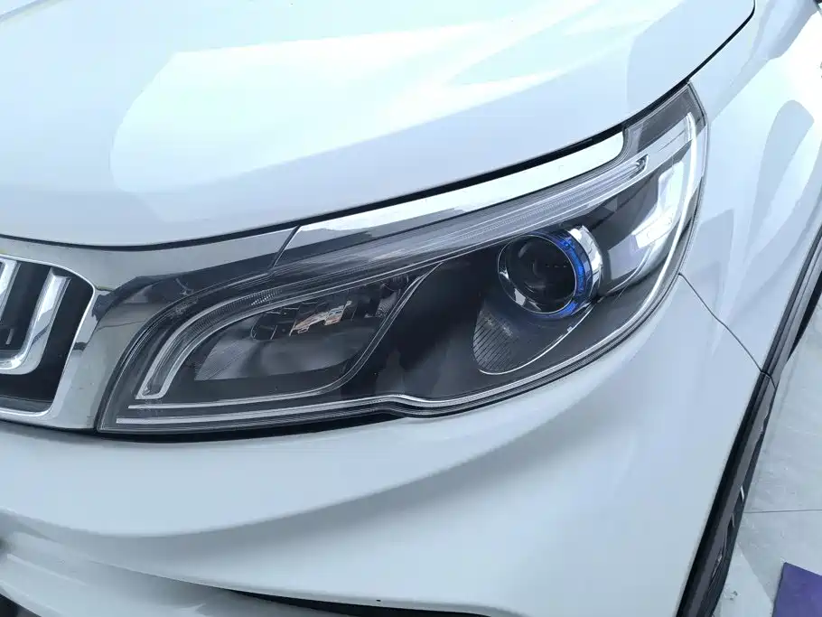 Geely Vision X3 — фото 5
