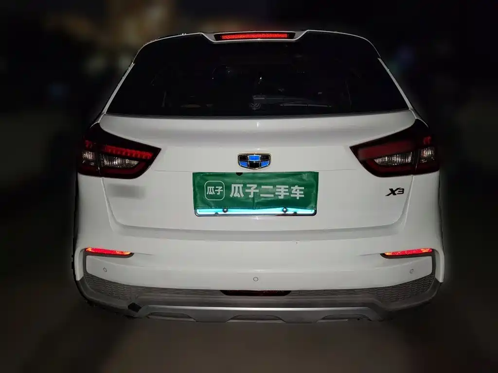 Geely Vision X3 — фото 5