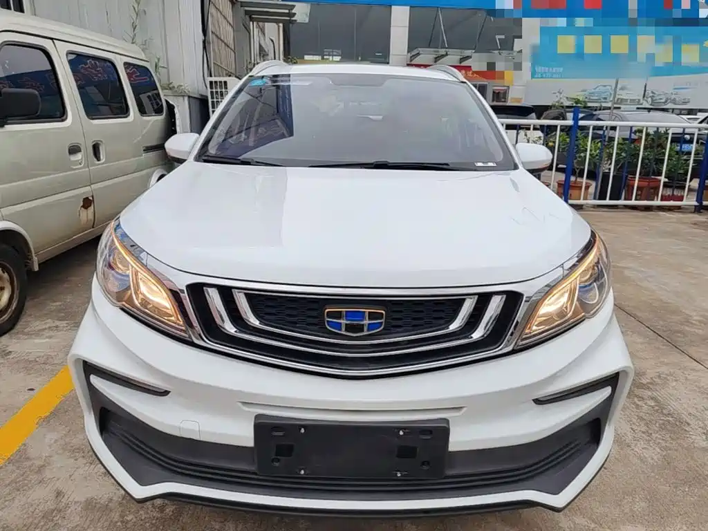 Geely Vision X3 — фото 2