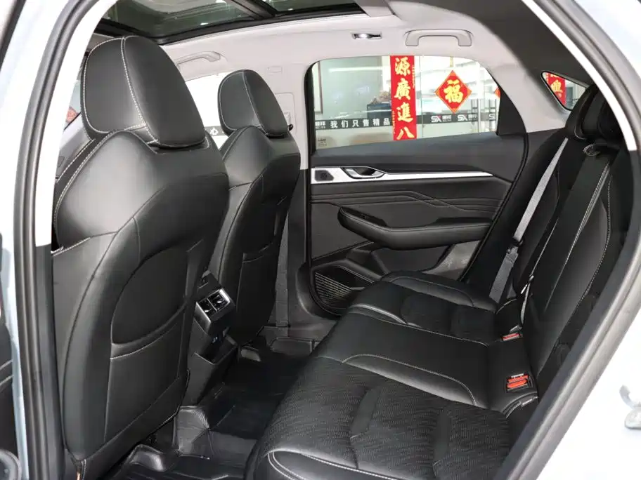 Geely Preface — фото 11