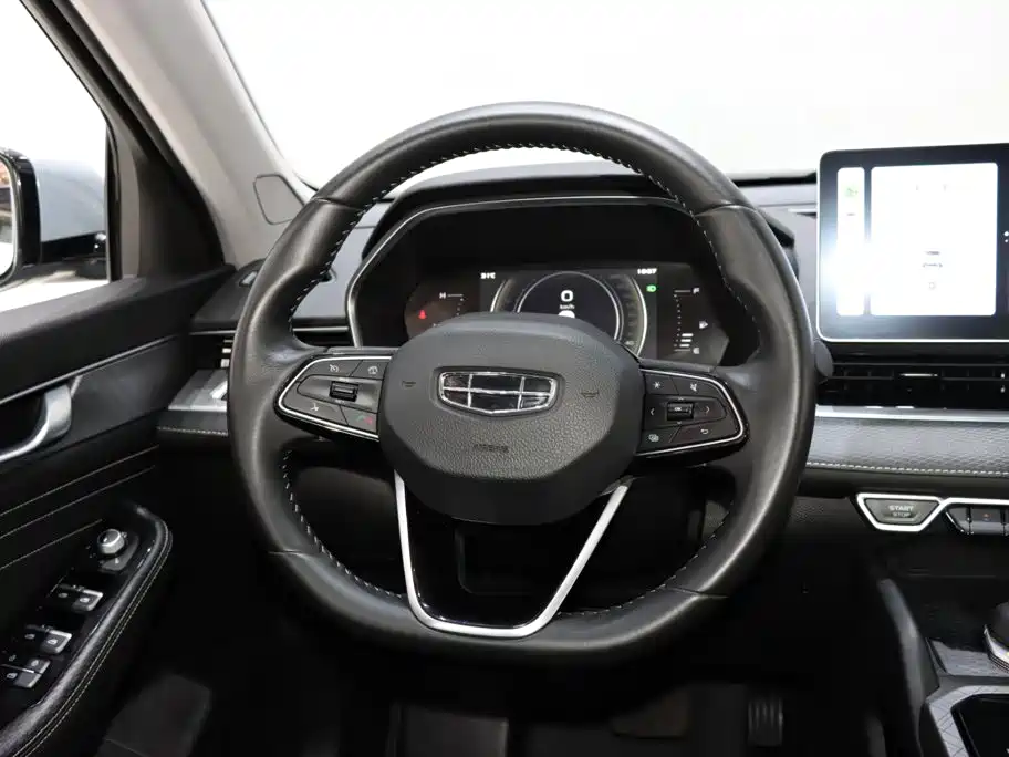 Geely Preface — фото 13