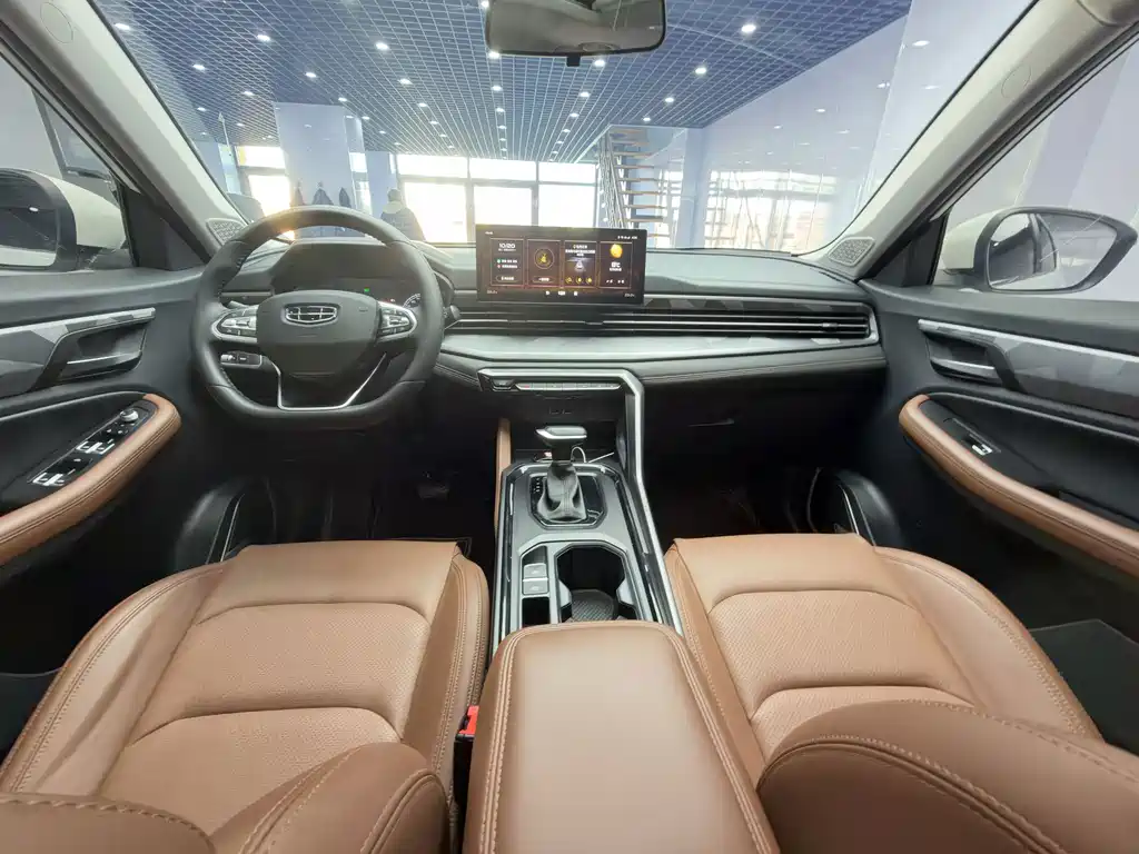 Geely Vision X6 — фото 17