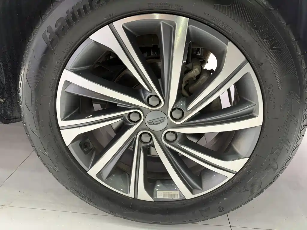 Geely Vision X6 — фото 7