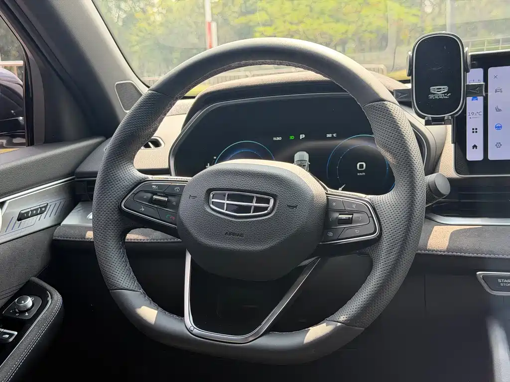 Geely Preface — фото 35
