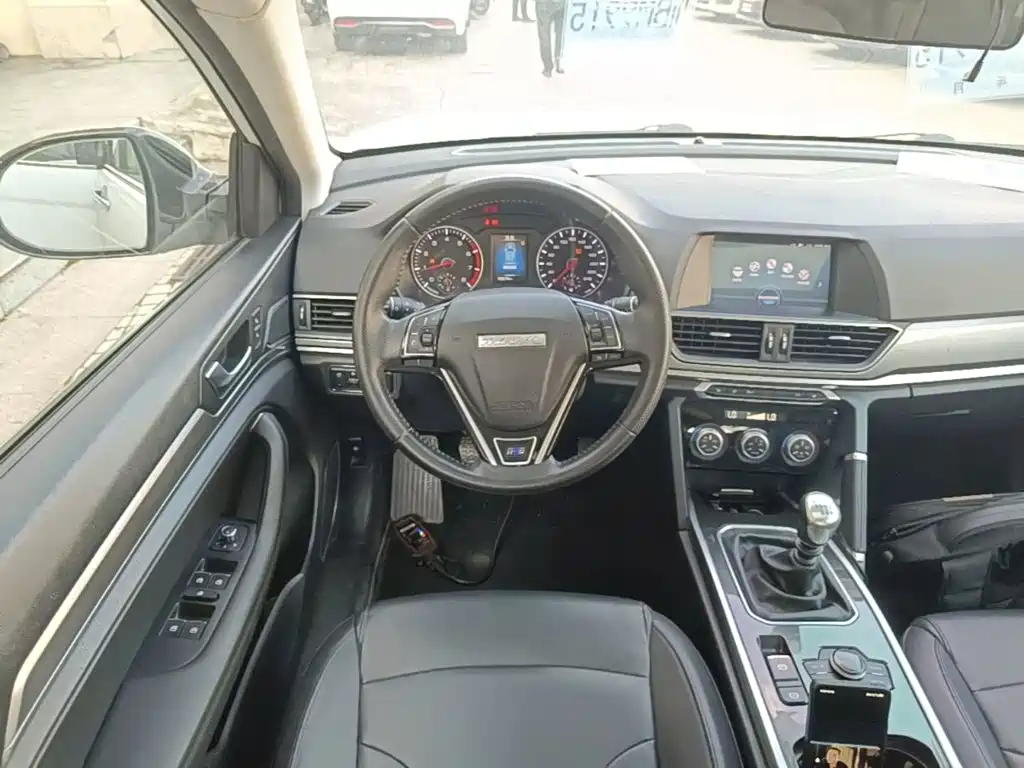 Haval H6 — фото 10