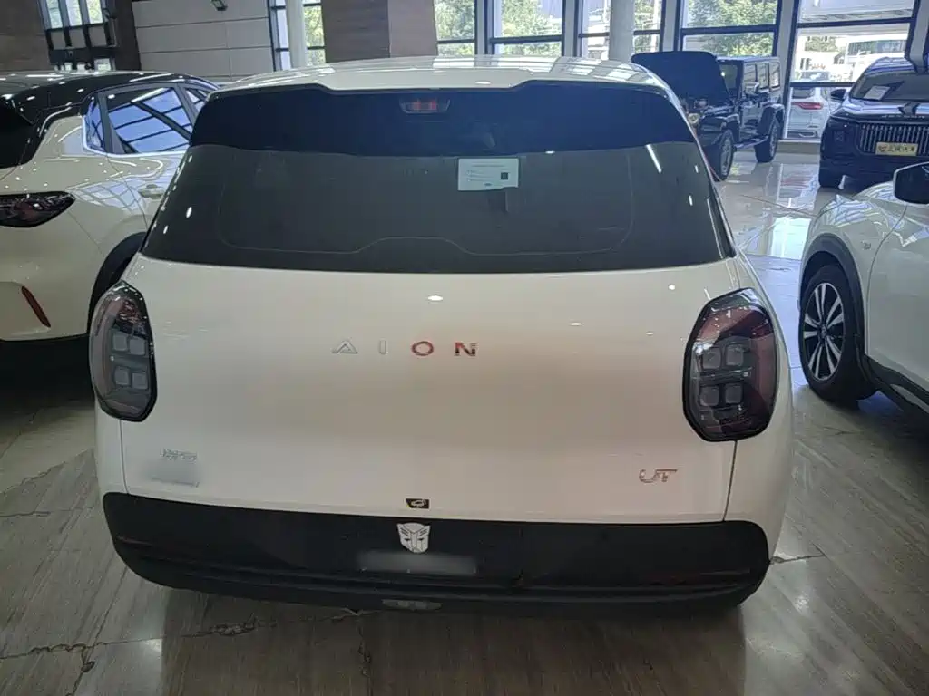 Aion AION UT — фото 6