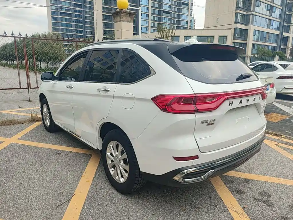 Haval M6 — фото 4
