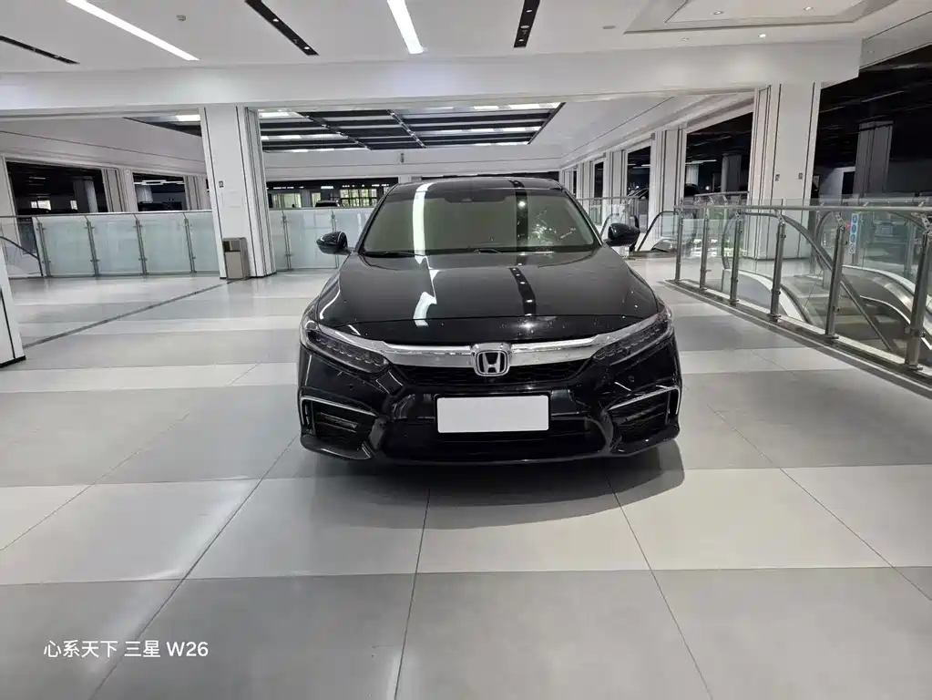 Honda Inspire — фото 2