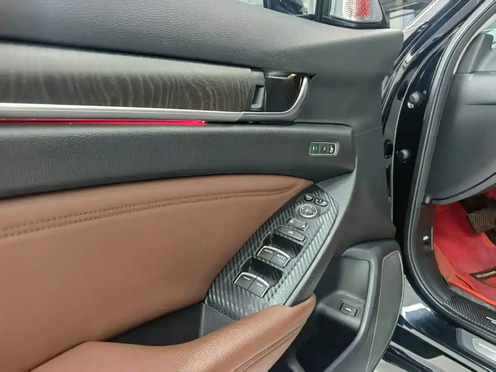 Honda Inspire — фото 6