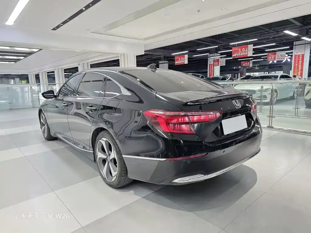 Honda Inspire — фото 10