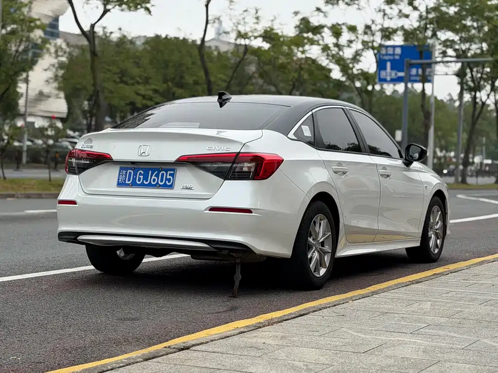 Honda Civic — фото 4