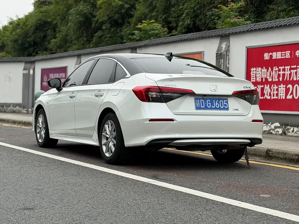 Honda Civic — фото 6